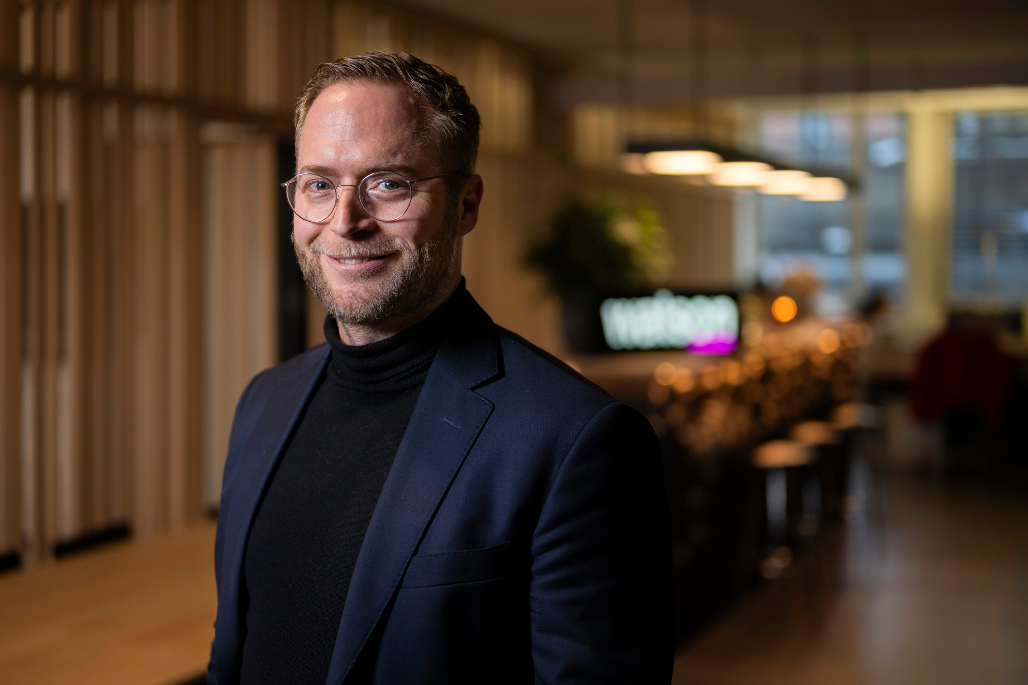 CH-Media-Chef über Regionalmedien: «Die SRG hat früher keine Tages­zeitung raus­gegeben, also muss sie auch heute keine ins Internet stellen»