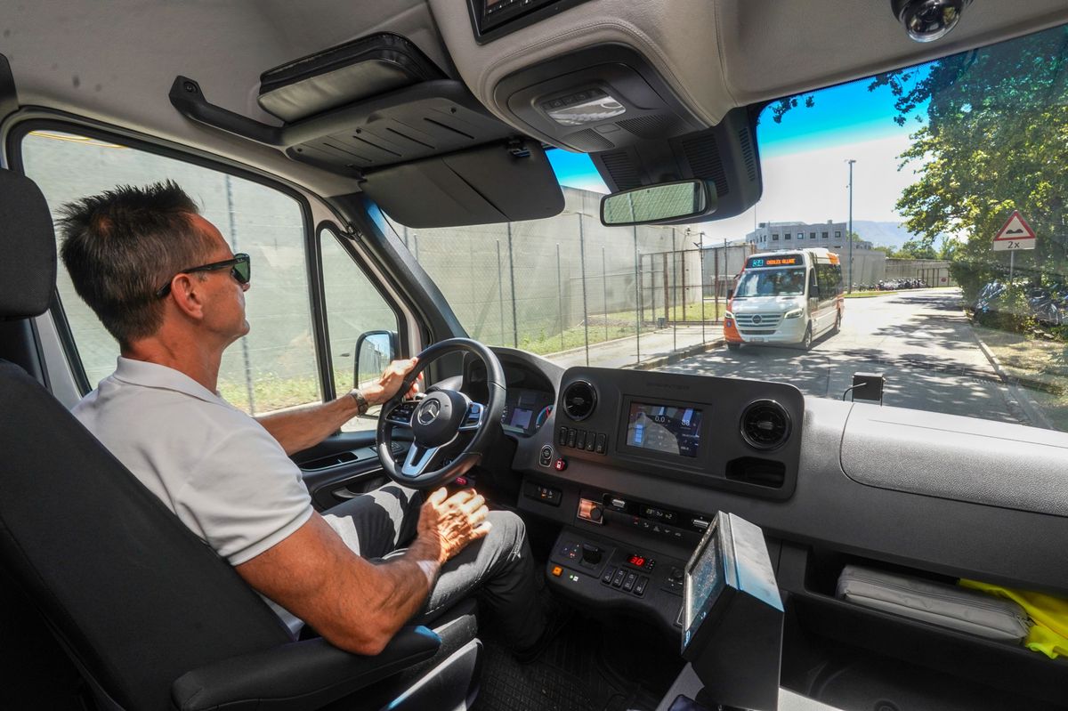 Le 34 est la seule ligne qui passe devant Champ-Dollon.