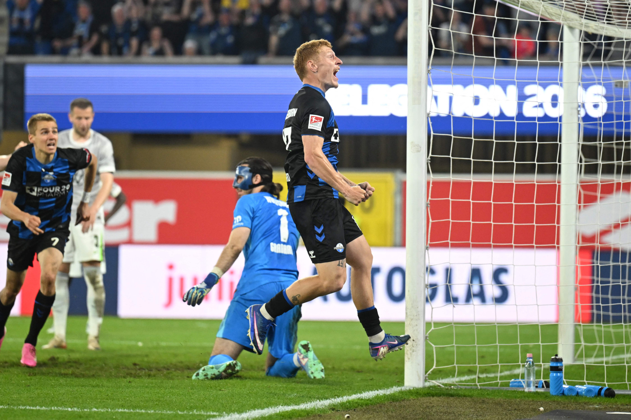 Relegation in Deutschland: Wolfsburg steigt erstmals aus der Bundesliga ab