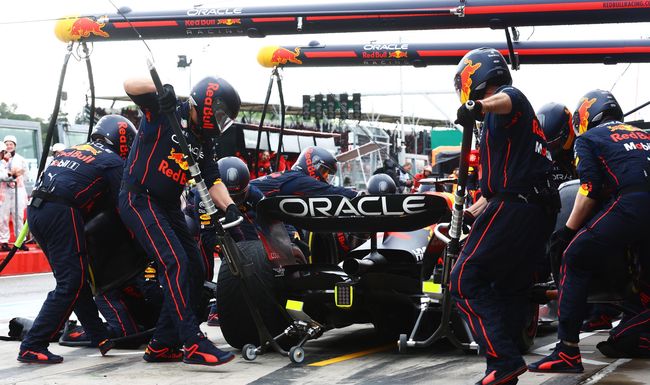 Volkswagen-Chef Herbert Diess hat am Montag über die Formel-1-Pläne der VW-Unternehmen Audi und Porsche gesprochen.