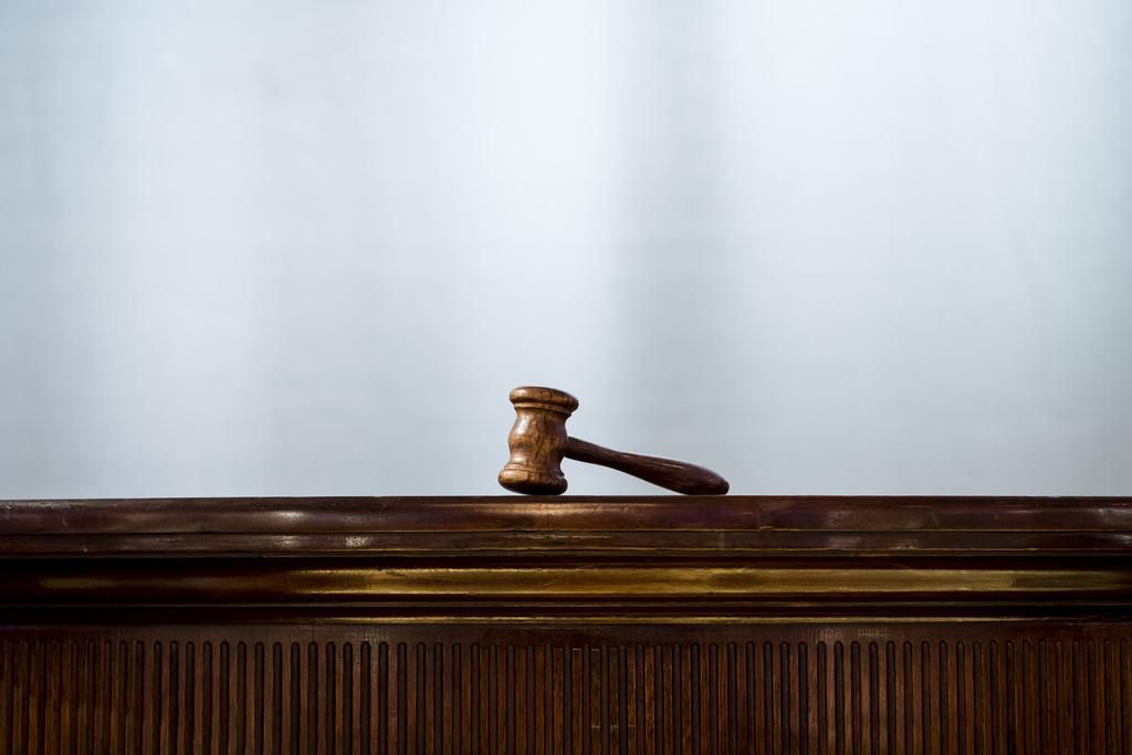 Condamné à 12 ans de prison pour avoir battu sa compagne à mort