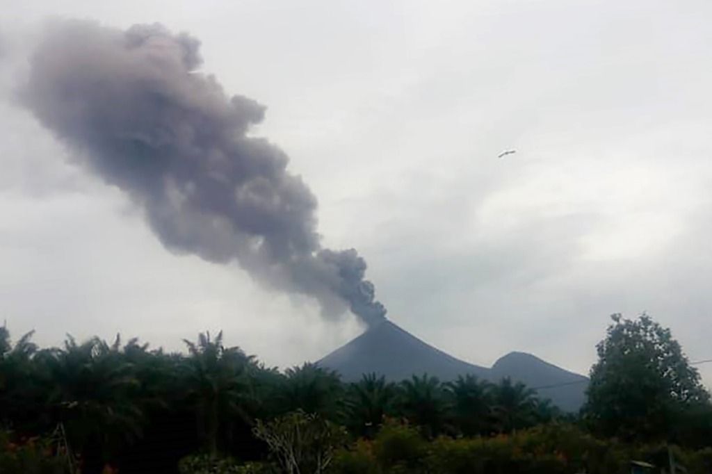 Éruption de l'Ulawun: 5000 personnes doivent fuir