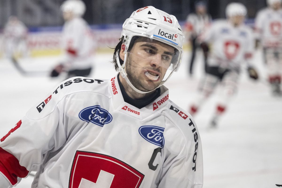 En République tchèque, au championnat du monde, Nico Hischier sera le leader offensif de l’équipe de Suisse. (KEYSTONE/Ennio Leanza)