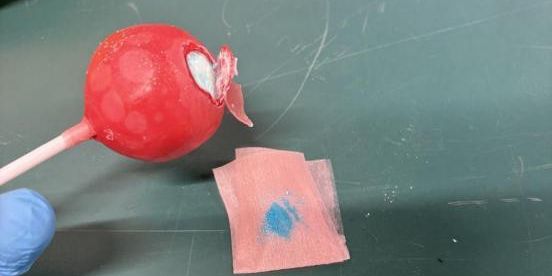 Zurich Airport: Almost a ton of cannabis and cocaine lollipops seized