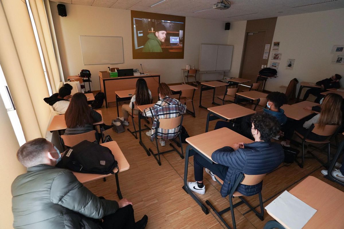 Reportage – La culture en streaming s’impose dans les écoles du canton