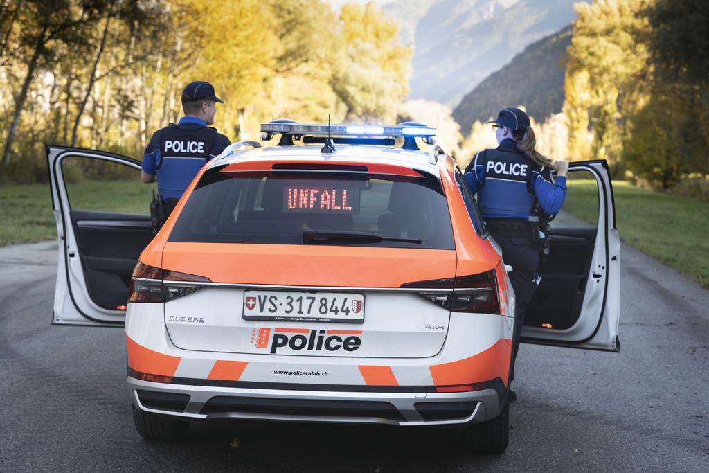 L’accident s’est produit peu après 15h00, précise mardi la police cantonale dans un communiqué.