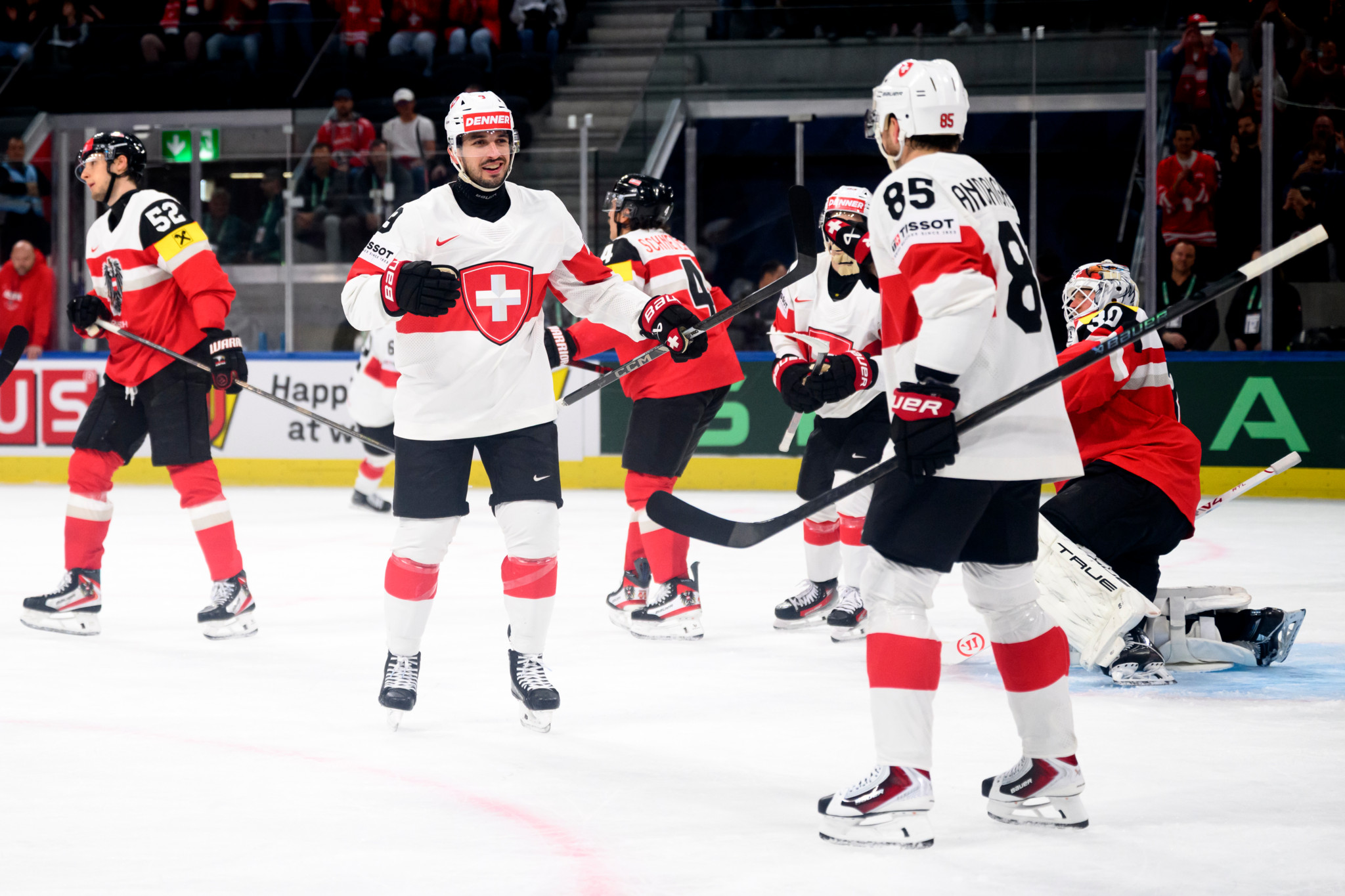 Mondial de hockey sur glace: Buteurs en série, Riat et Rochette s’éclatent avec l’équipe de Suisse