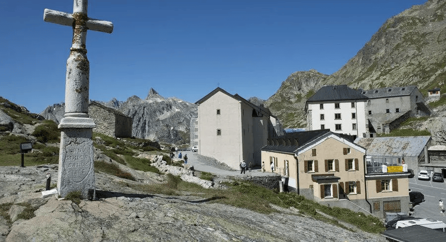 La congrégation du Grand-St-Bernard (VS) a dénoncé un chanoine pour attouchements d’ordre sexuel sur un enfant de 12 ans.