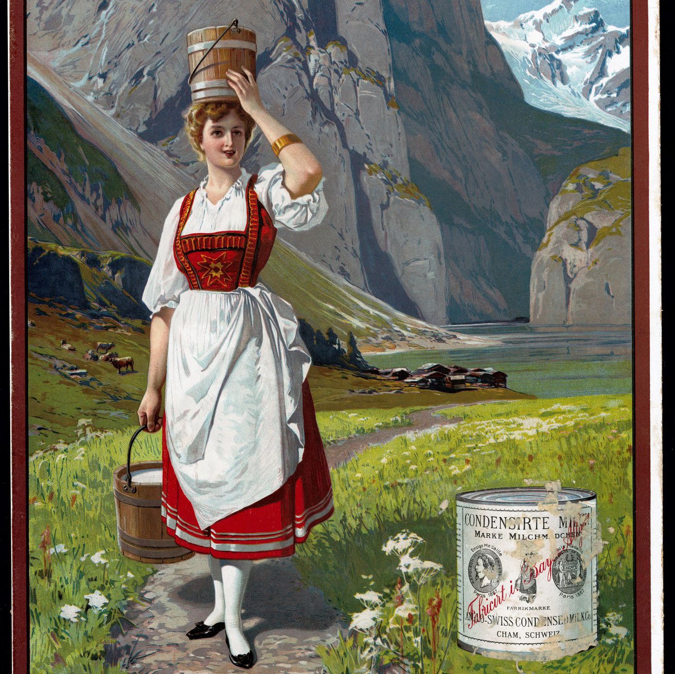 Affiche vintage représentant une jeune femme en costume traditionnel suisse portant un seau et une boîte de lait dans une vallée alpine.