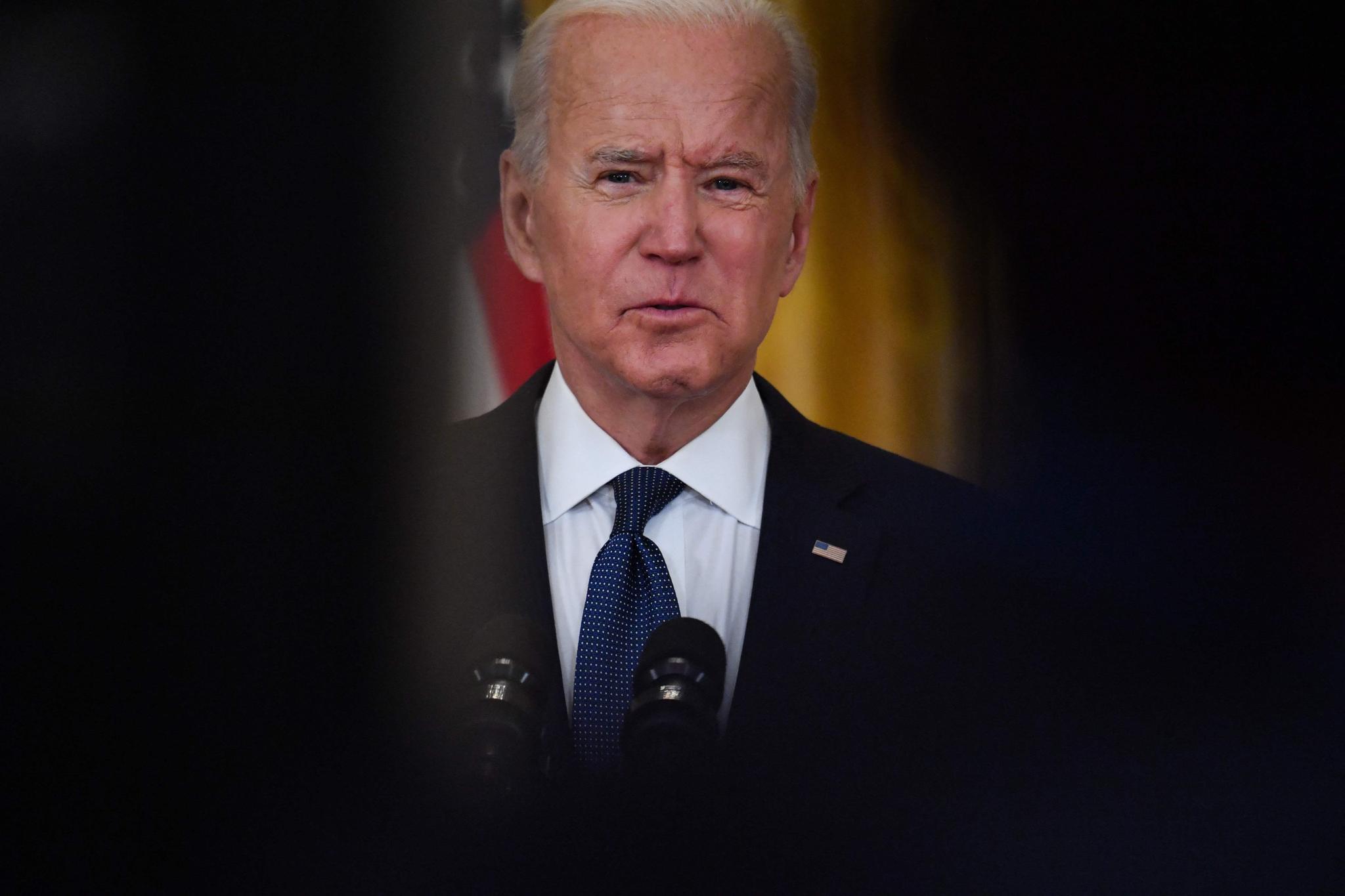 Le président Joe Biden a annoncé une série de mesures pour tenter d’atténuer l’impact de la paralysie de l’oléoduc de Colonial Pipeline.