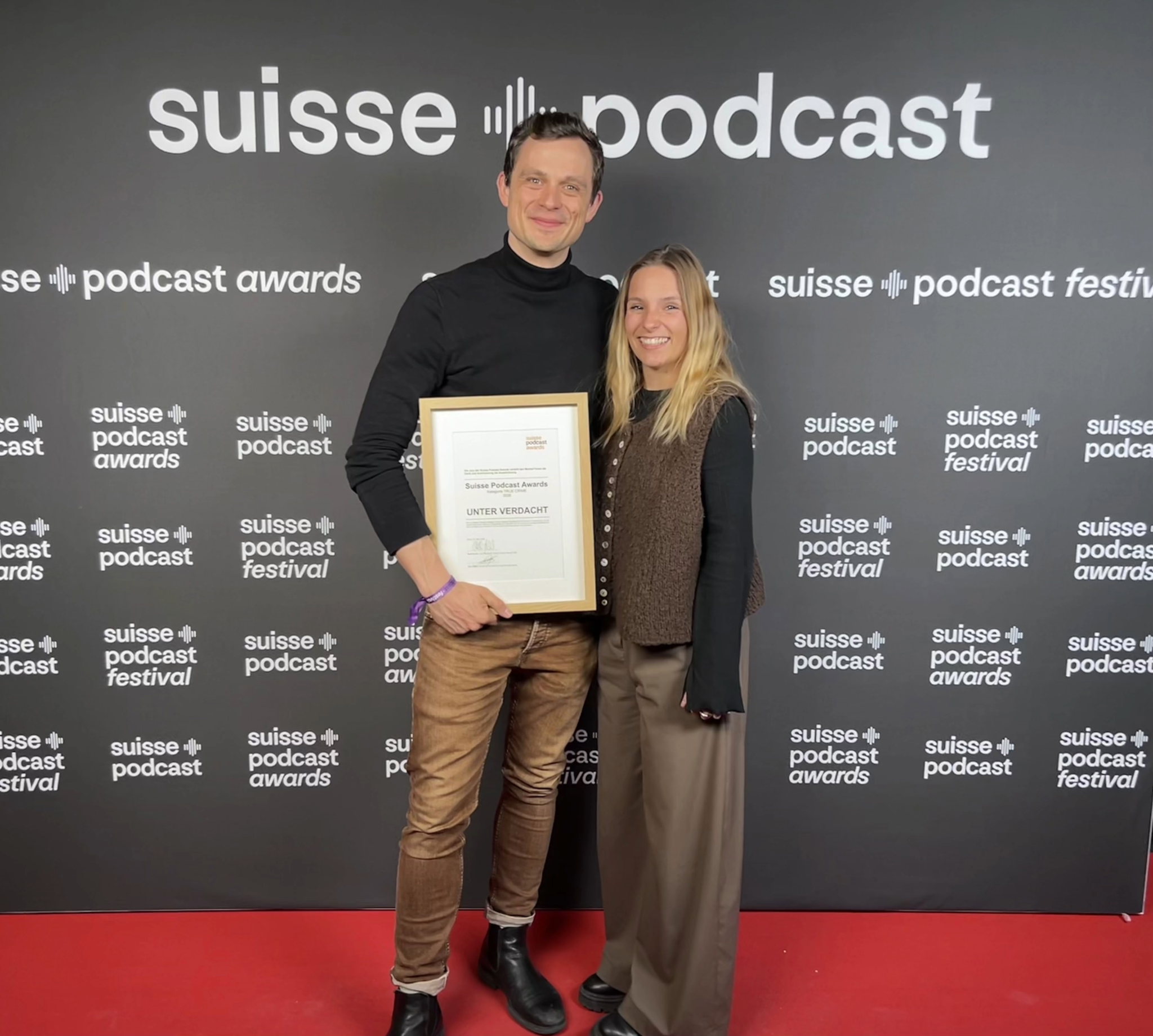 In eigener Sache: «Unter Verdacht» gewinnt den Suisse Podcast Award in der Kategorie True Crime