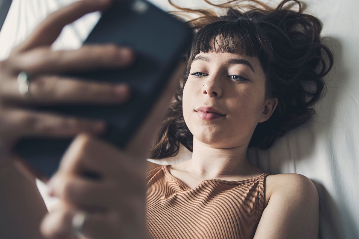 Un site de rencontre pour les 13-25 ans interpelle et inquiète