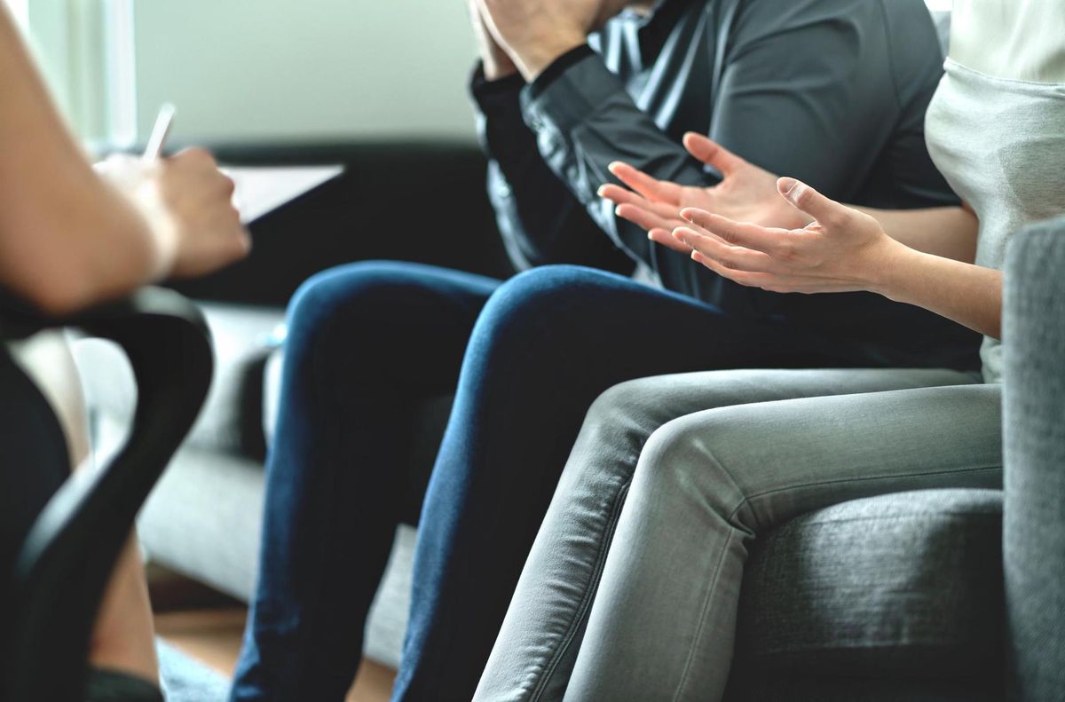 Beziehung Therapeut Patient Nach Beendigung Therapie Psychologie der Beziehung - Als Paar vor dem Ende – dann macht der