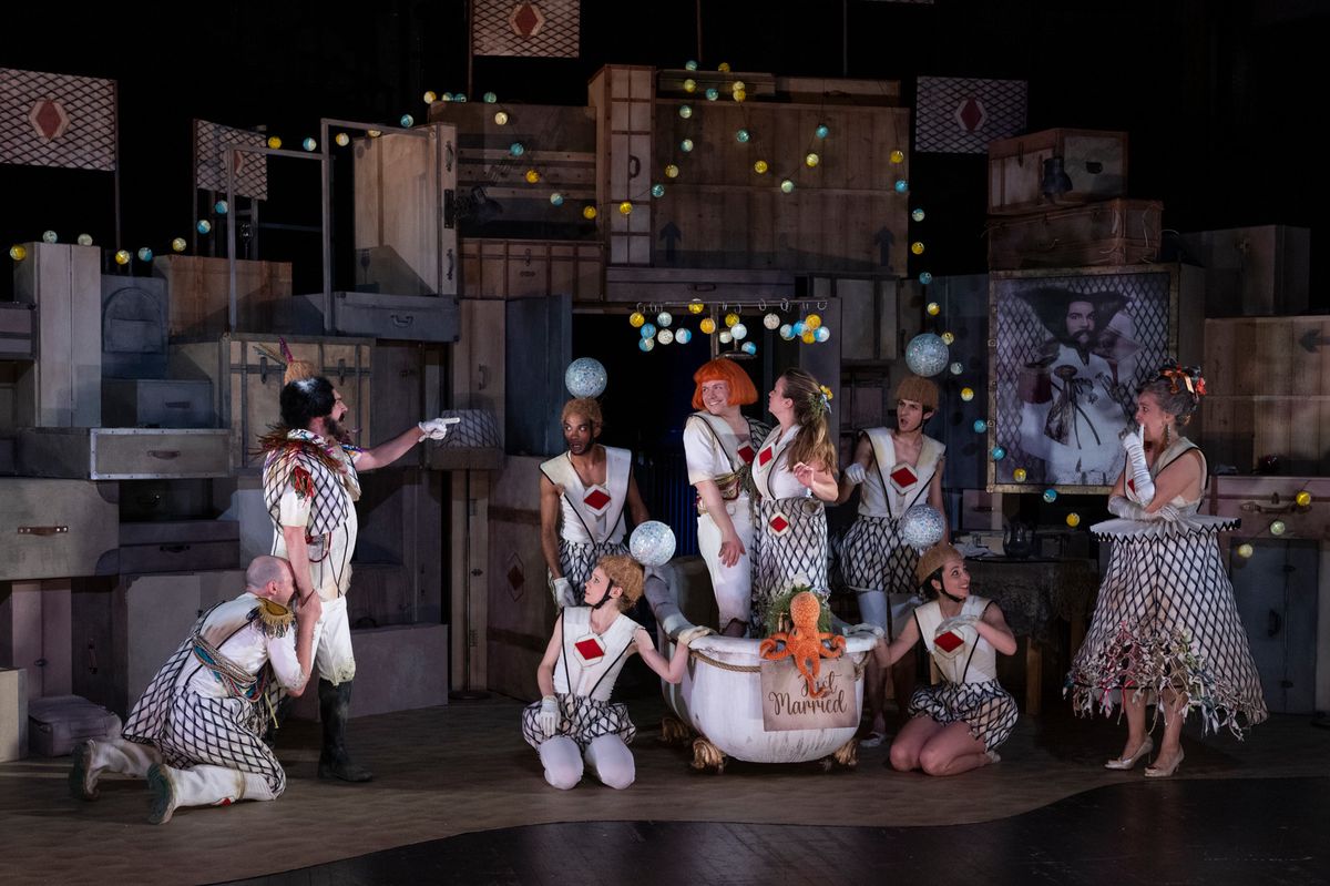 Dans la version de Gilles Rico, «L’île de Tulipatan» se déroule dans une dictature d’opérette misant sur le recyclage.