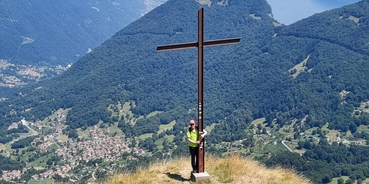 Widmer-wandert-im-Muggiotal-Auf-dem-Sasso-Gordona-liegt-einem-der-Comersee-zu-F-ssen