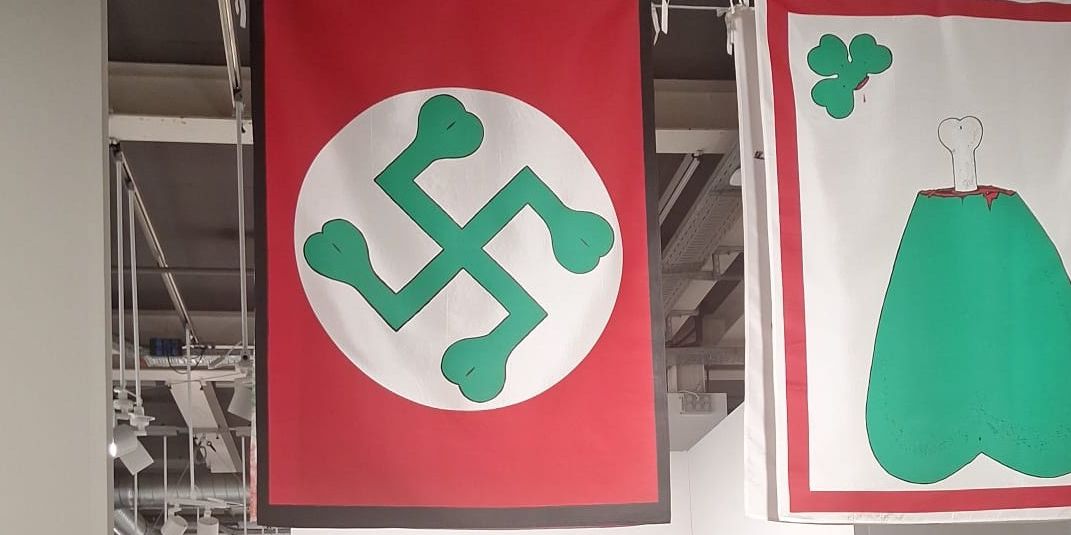 Kontroverse-Kunst-in-Basel-Ein-Hakenkreuz-sorgt-an-der-Art-f-r-Aufsehen-das-steckt-hinter-dem-Kunstwerk