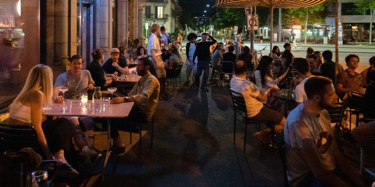 チューリッヒ：「地中海の夜」に依存するレストランが少ない