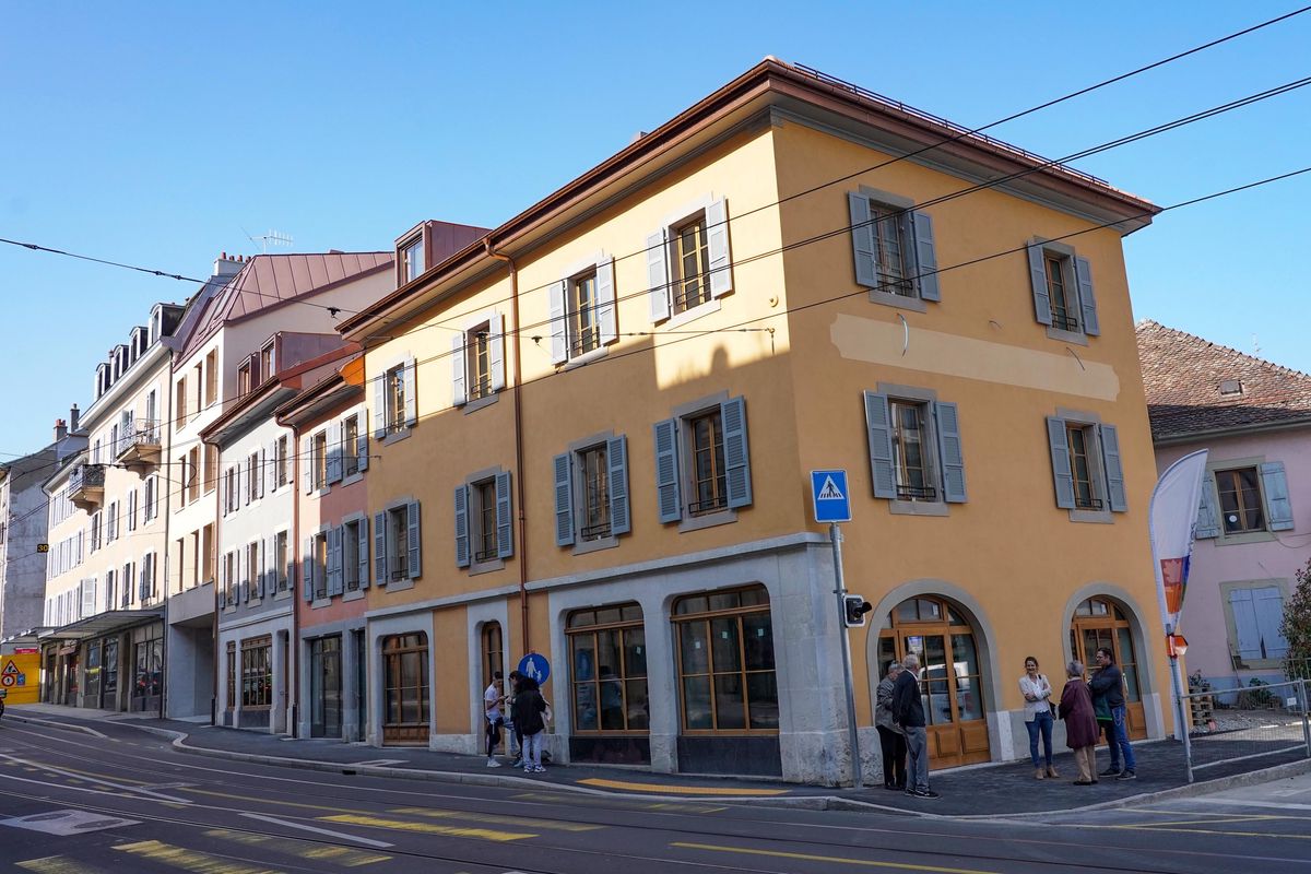 Ces immeubles du goulet de Chêne-Bougeries, dont le fameux Café de la Fontaine, ont bien failli être rasés pour élargir la route.