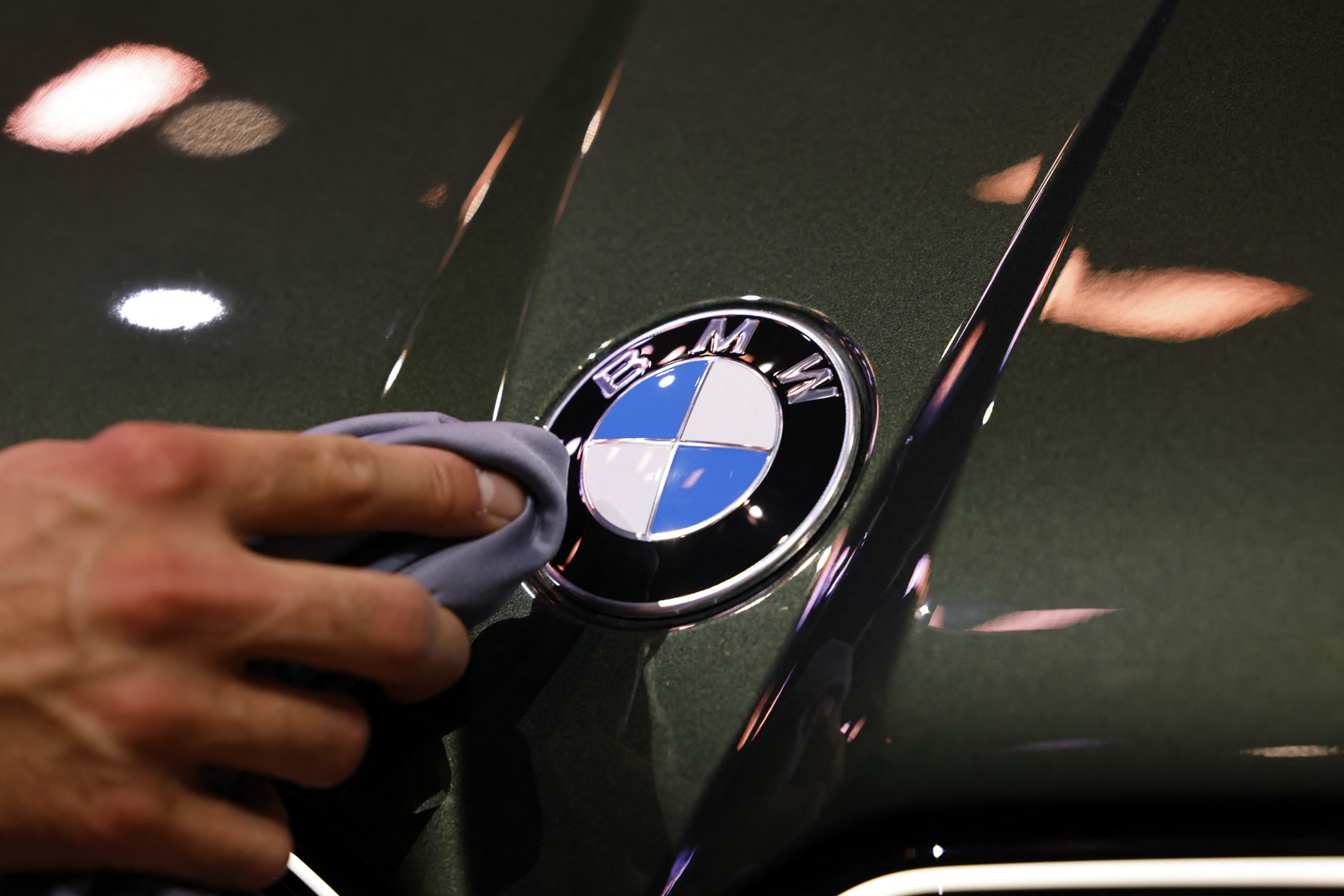 Autobauer in der Krise: BMW meldet drastischen Gewinnrückgang