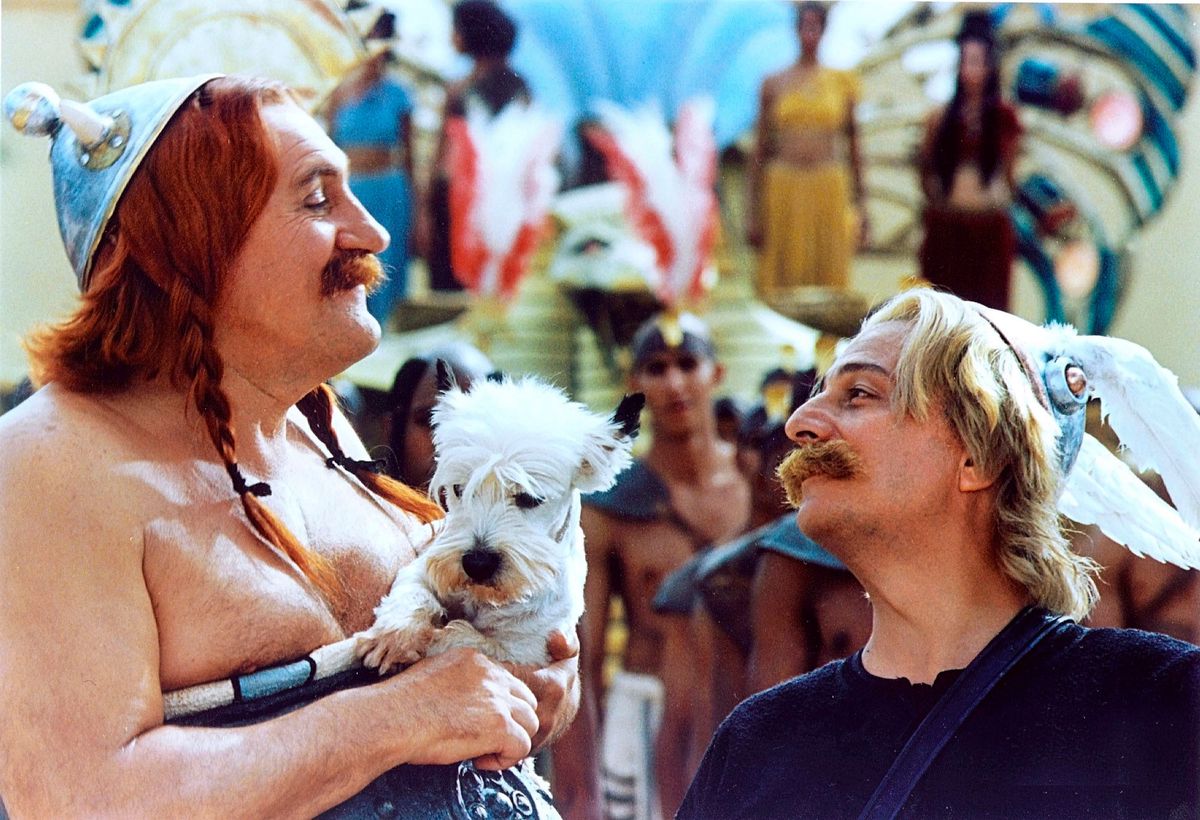 This handout picture made available Wednesday January 30, 2002, shows French actors Gerard Depardieu, left, playing Obelix , and Christian Clavier, right, as Asterix in a scene from French director Alain Chabat's "Asterix et Obelix, mission Cleopatre", a live-action version of "Asterix et Cleopatre" by France's popular cartoon authors Uderzo and Goscinny. The film, released on Wednesday in 950 theatres, is France's most expensive ever at 50.31 million euros (dlrs 43.26 million). (KEYSTONE/AP Photo/Pathe Films/Etienne George)