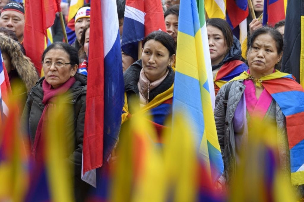 Plus de 200 Tibétains demandent justice