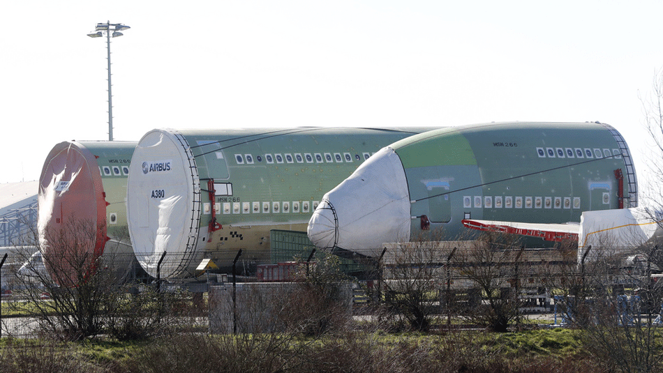 Teile des A380 auf dem Gelände eines Airbus-Werks in Blagnac, Frankreich.