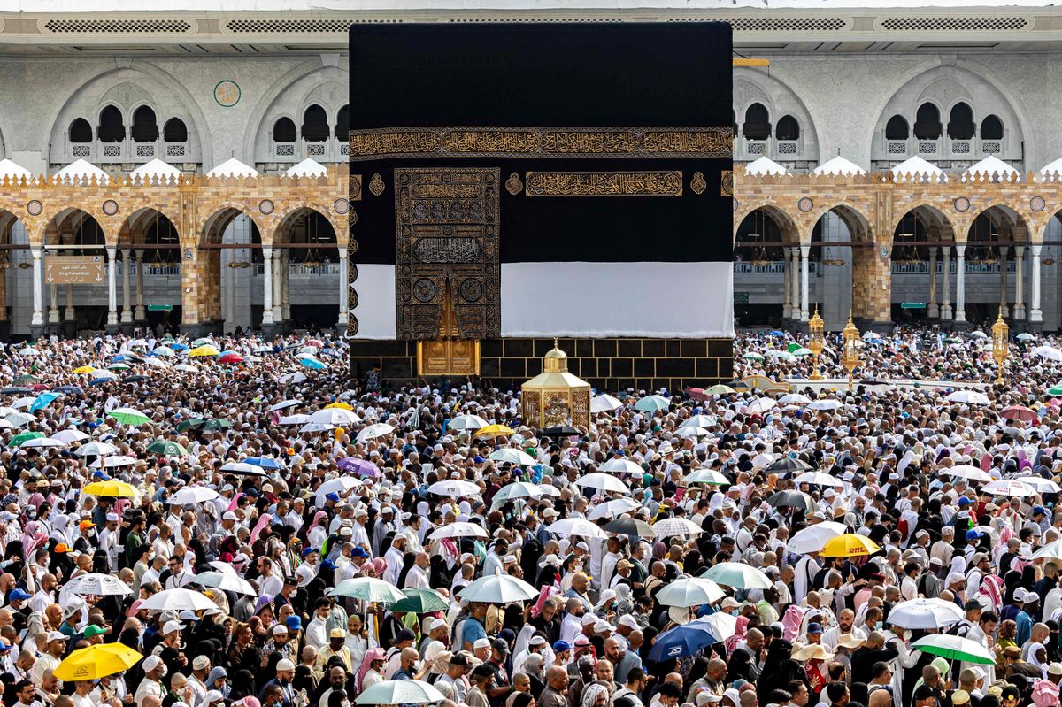 Muslim pilgrims perform the farewell circumambulation or "tawaf", circling seven times around the Kaaba, Islam's holiest shrine, at the Grand Mosque in the holy city of Mecca on June 18, 2024 at the end of the annual hajj pilgrimage. (Photo by AFP)