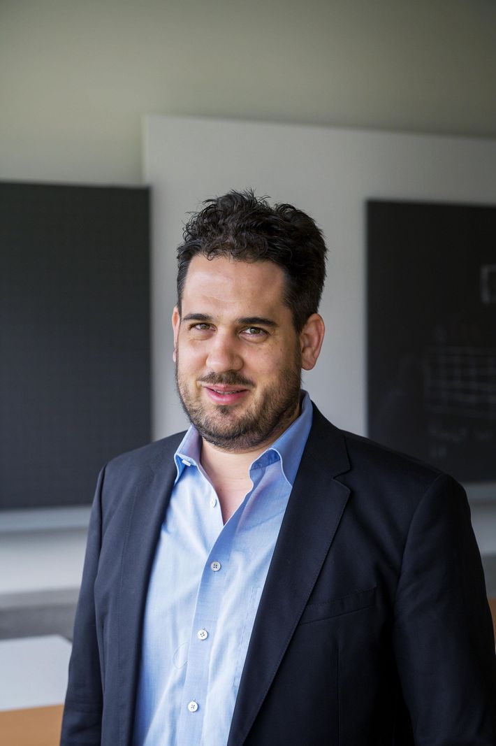 Philippe Wampfler Lehrer in der Kantonsschule Enge und Experte für Lernen mit Neuen Medien. Mai 2020