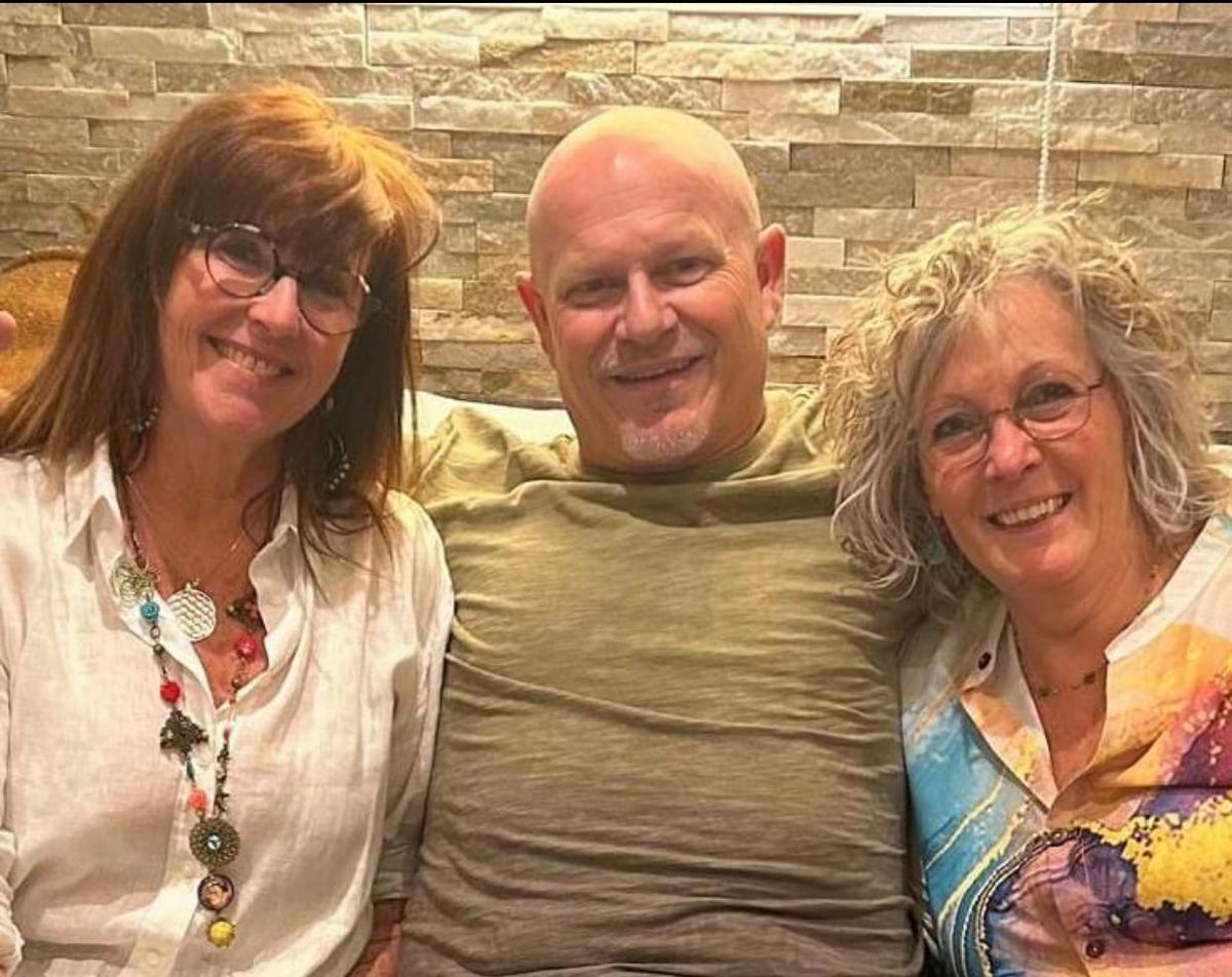 Les Saltimbanques reviennent avec humour