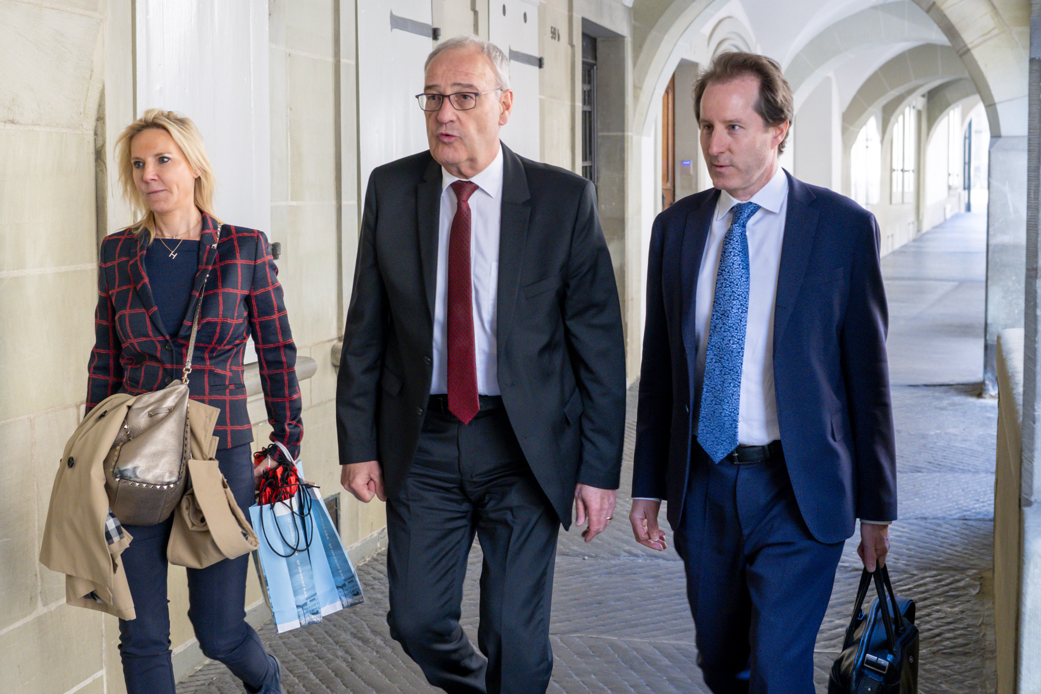 SVP-Bundesrat im Clinch: Aeschi verrät: «Parmelin hat mir persönlich gesagt, dass er die Initiative klar unterstütze»