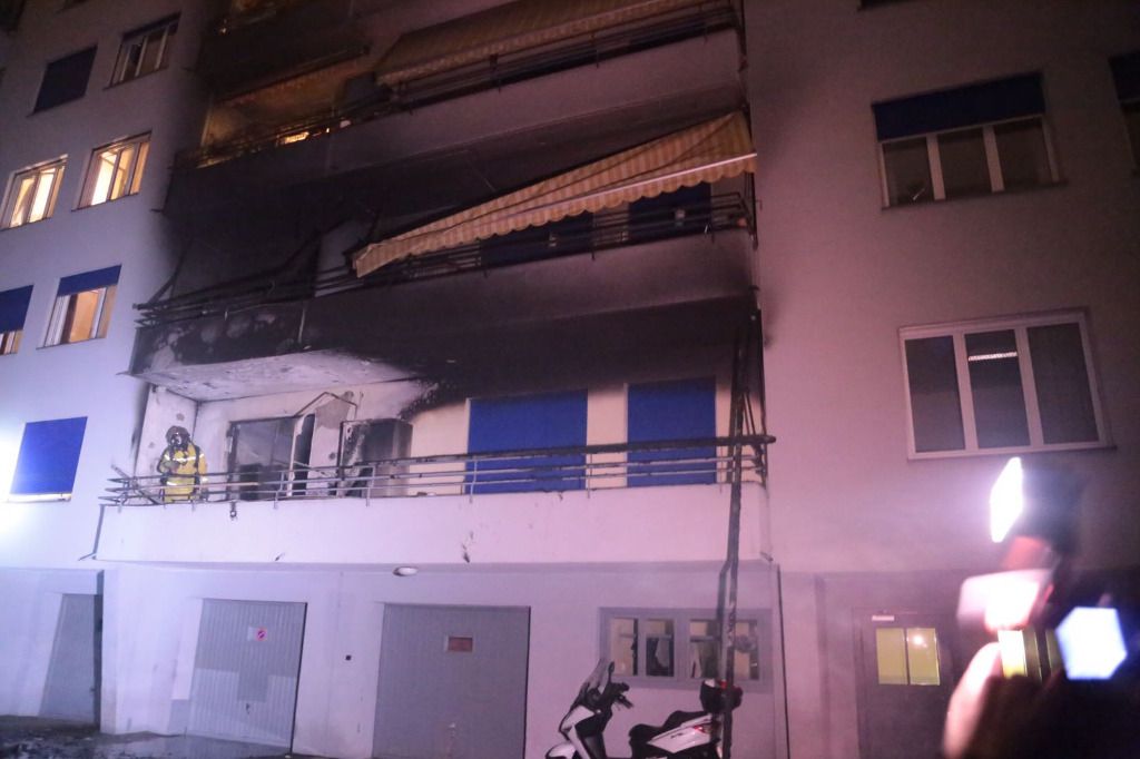 Un appartement part en fumée à la Servette