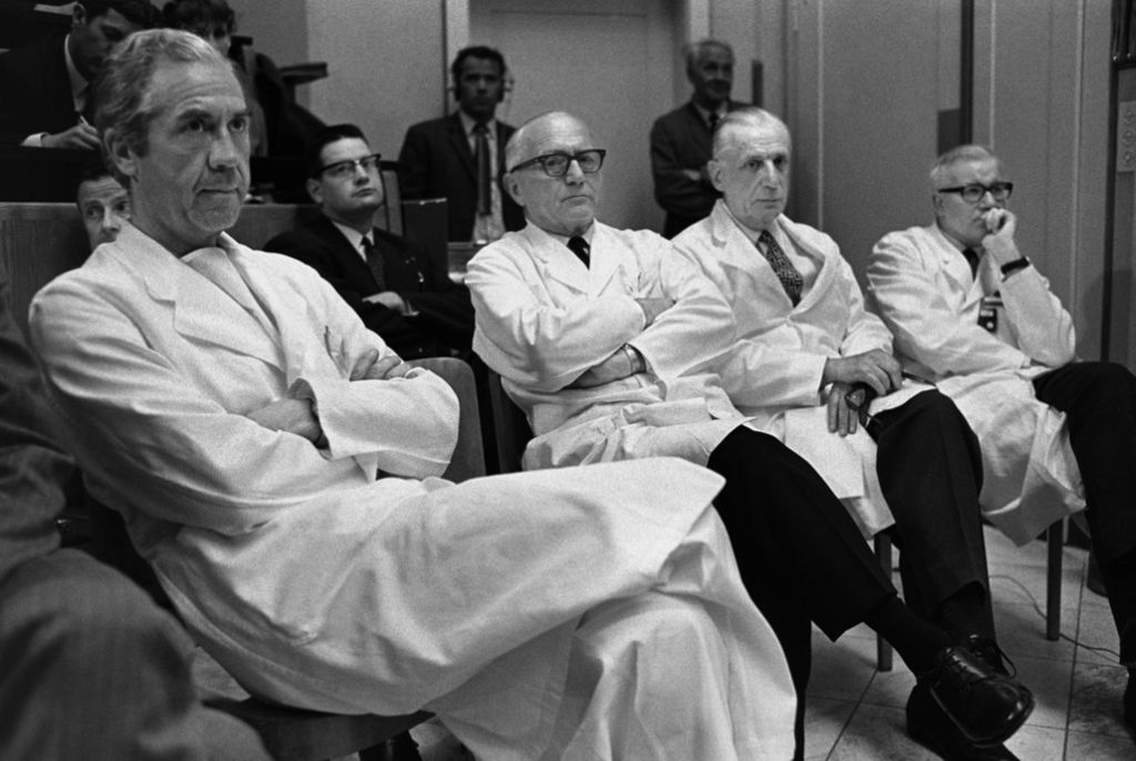 Überflieger im Operationsraum Der Bund