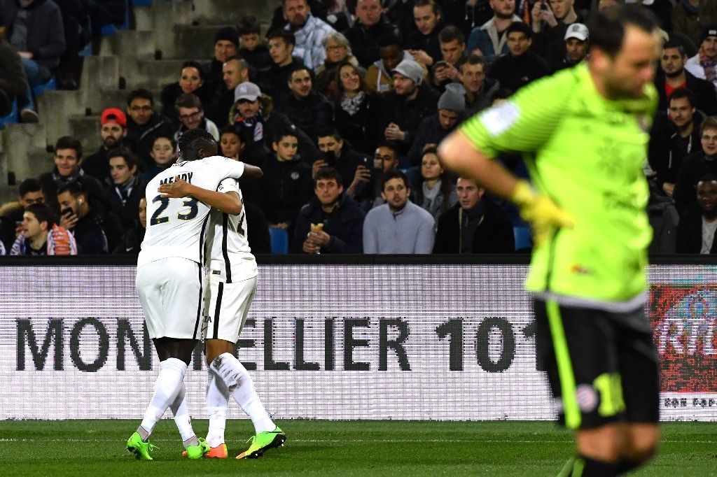 Monaco reste en tête devant le PSG