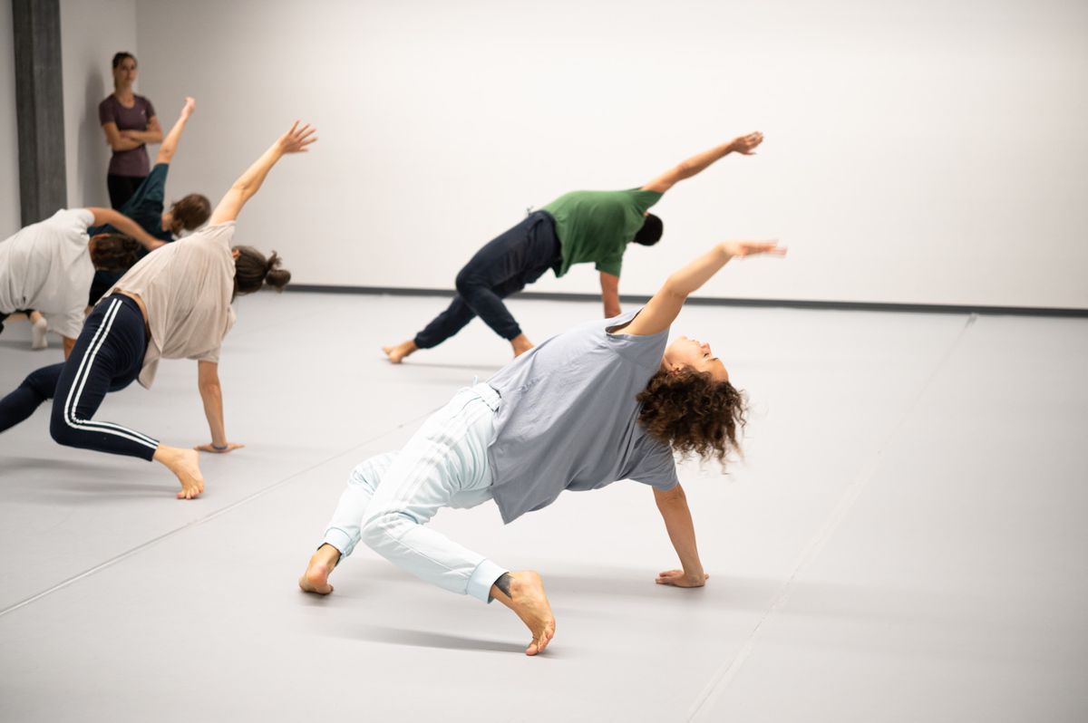 Migros mène la vie dure à une école de danse historique