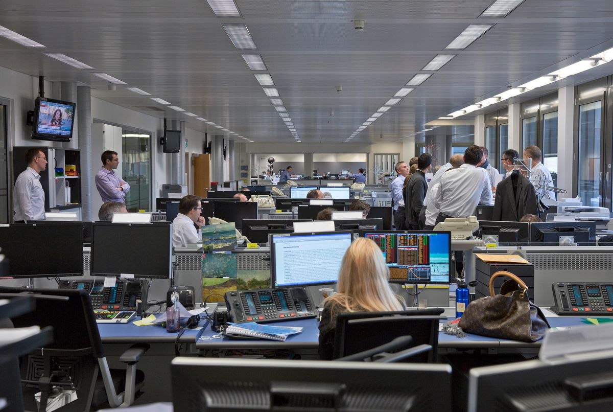 EDITOR'S NOTE: NAMES HAVE BEEN DIGITALLY BLURRED --- View of the trading floor of UBS bank on Europastrasse in Opfikon in the canton of Zurich, Switzerland, pictured on October 3, 2012. (KEYSTONE/Martin Ruetschi)

EDITORS NOTE: DIE NAMEN WURDEN DIGITAL UNKENNTLICH GEMACHT --- Blick in den Trading Floor der UBS an der Europastrasse in Opfikon ZH, aufgenommen am 3. Oktober 2012. (KEYSTONE/Martin Ruetschi)