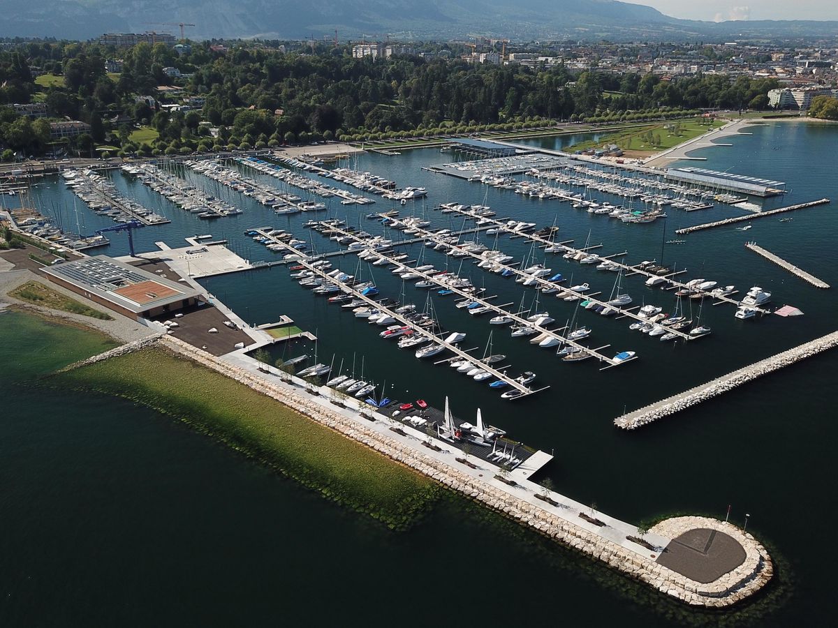 Le port de la Nautique aujourd’hui, au Port-Noir. Son agrandissement a été terminé en 2020. Bientôt, un phare sera érigé sur la jetée nord.