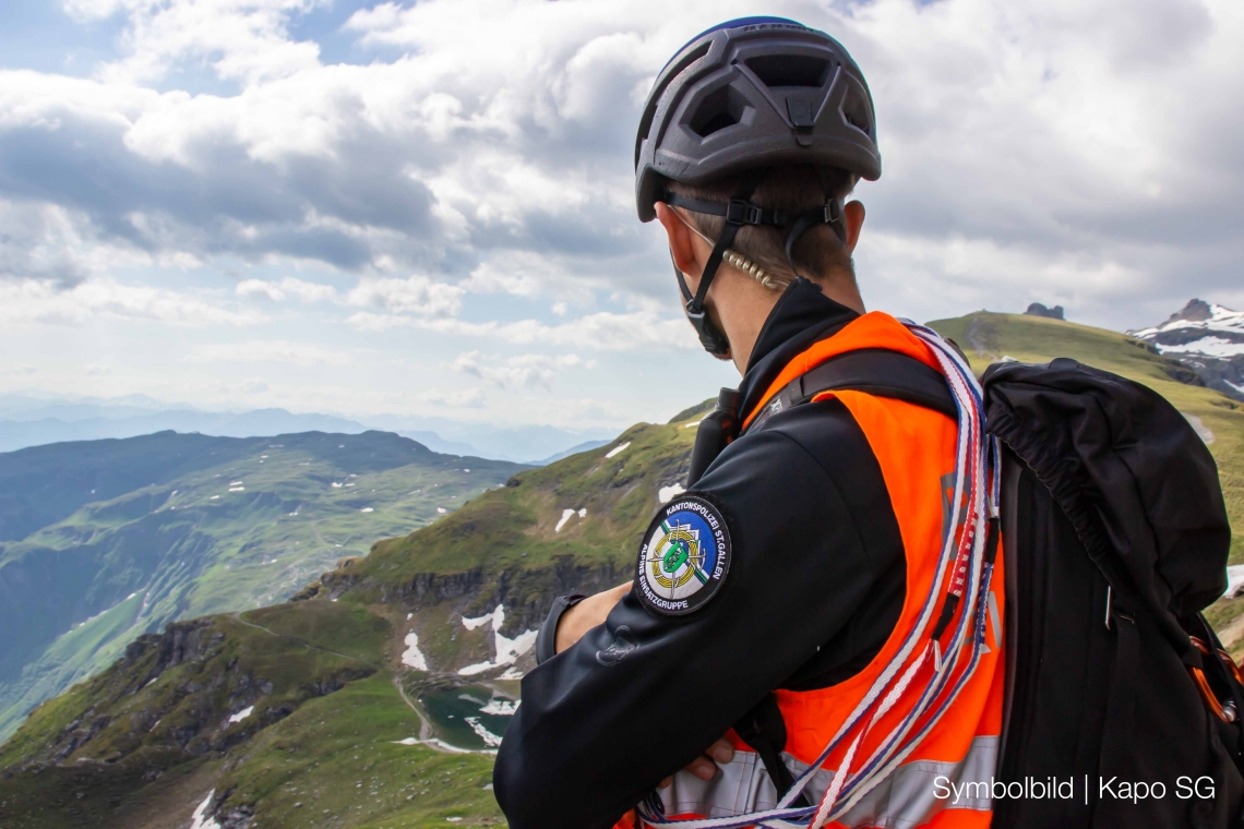 Unfall im Alpstein: Kletterin überlebt Zehn-Meter-Sturz in die Tiefe