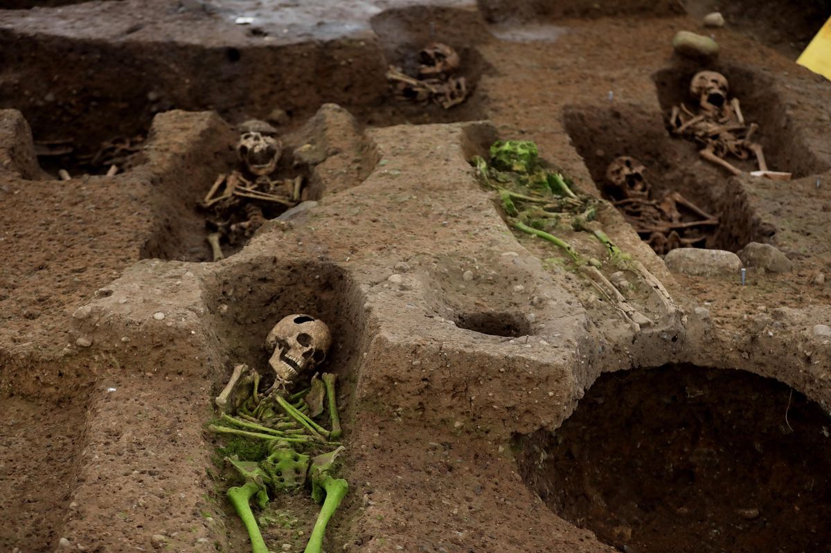 La nécropole du Vuillonnex, sur la commune de Bernex. Un centre religieux important et une grande église se trouvaient là au Moyen Âge.