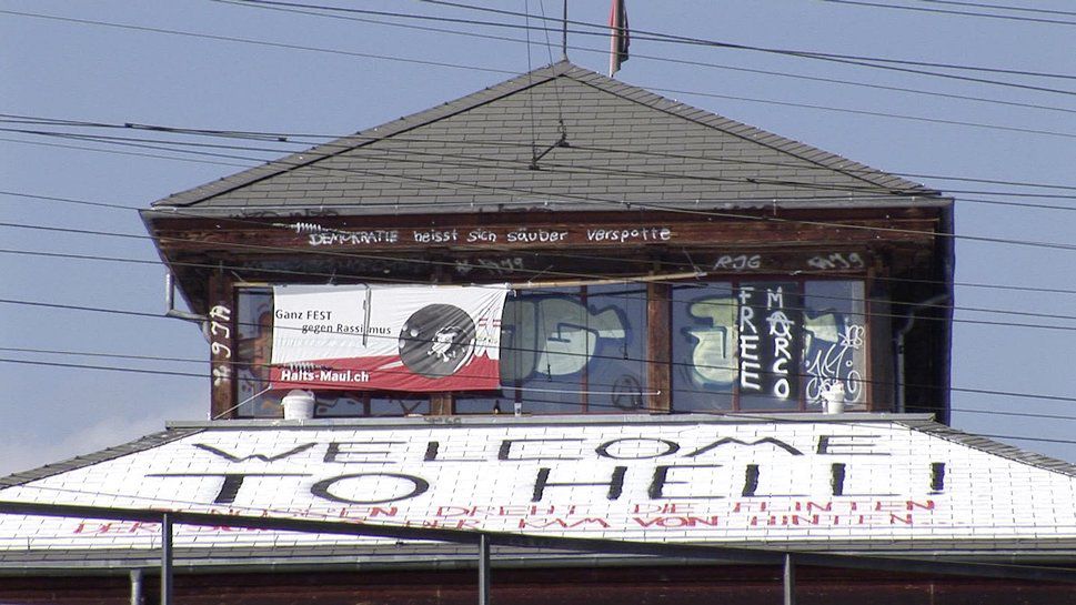 Nicht nur die Gewalt oder das Dealen machen dem Kulturzentrum Reitschule Probleme. Auch die Tauben sind ein Diskussionsthema. 