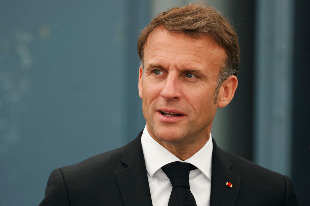 Le président français Emmanuel Macron a dissous l’Assemblée nationale ce dimanche, après le revers de son parti aux élections européennes.