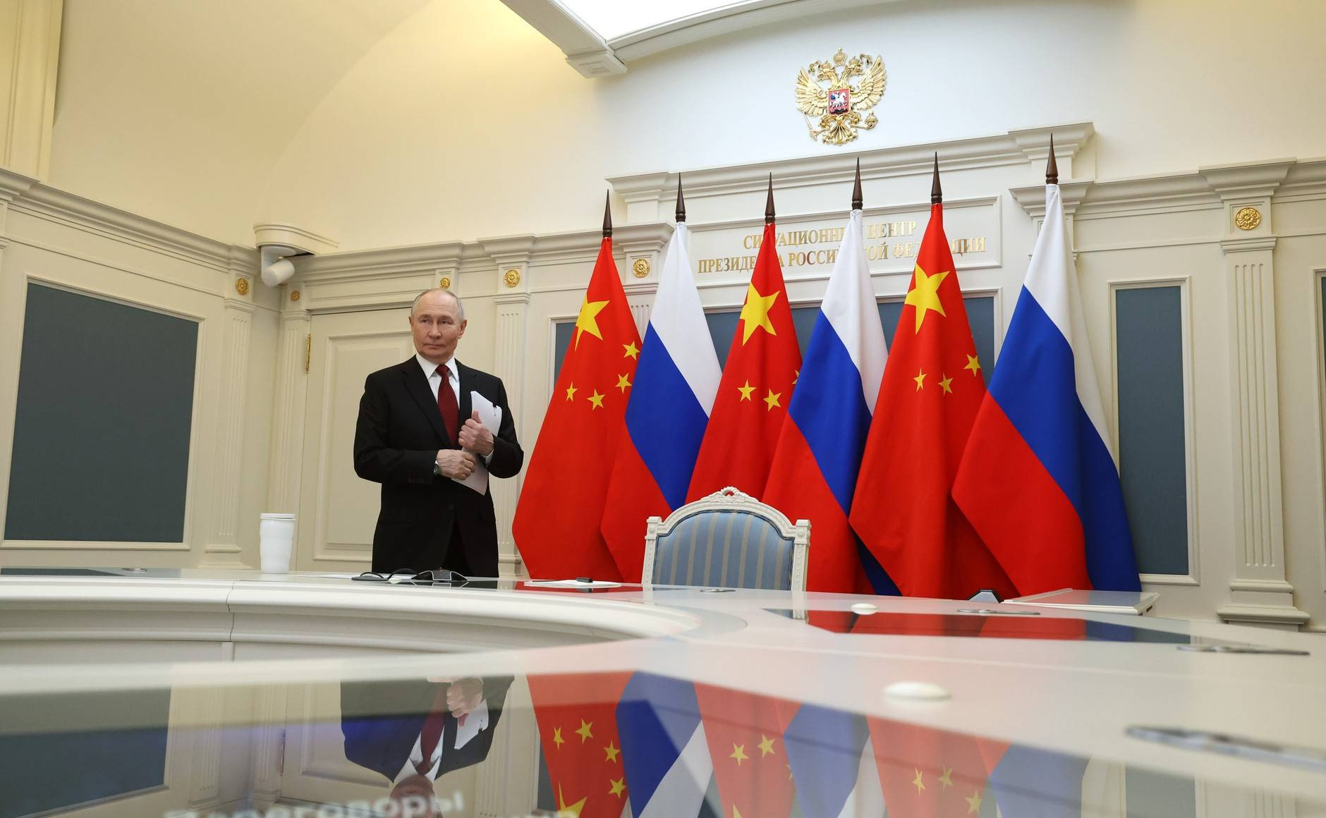 Wenige Tage nach Trump: China empfängt Putin: Deals unterschreiben und Tee trinken