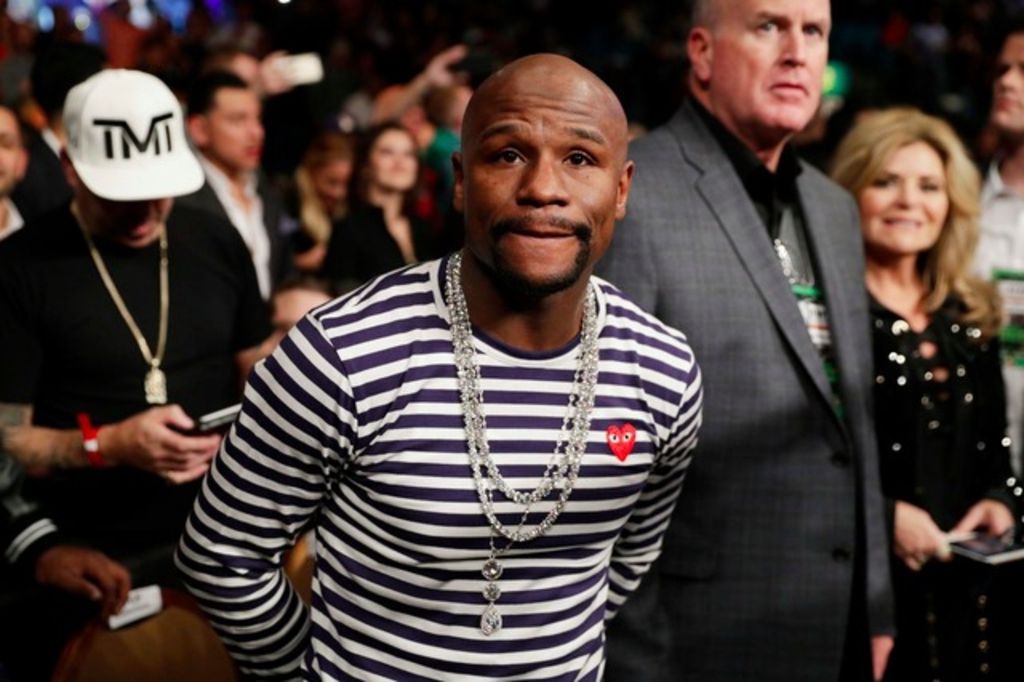 Mayweather provoque McGregor