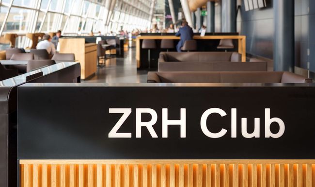 «ZRH Club» heisst das neue Angebot des Flughafen Zürichs, das ähnlich der Swiss-Lounge mit Vorteilen lockt.