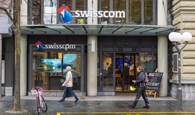 Mitarbeitende der Swisscom müssen seit kurzem wieder öfter im Büro präsent sein.
