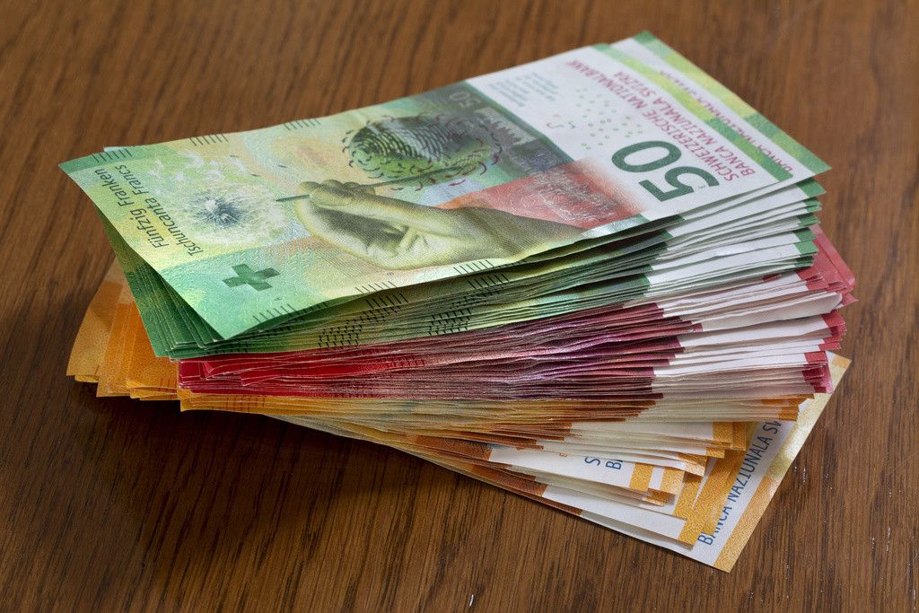 Deux suspects d’escroquerie et d’usure ont été interpellés 