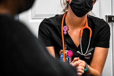 Une clinique face aux patientes d'autres États pour avorter