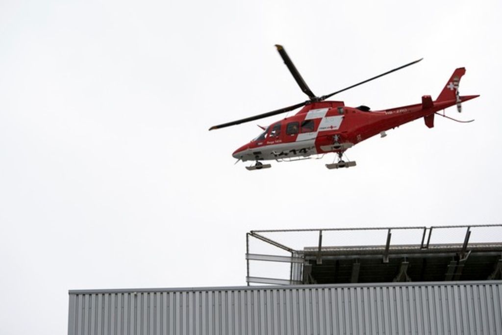 Deux ouvriers brûlés par du bitume liquide