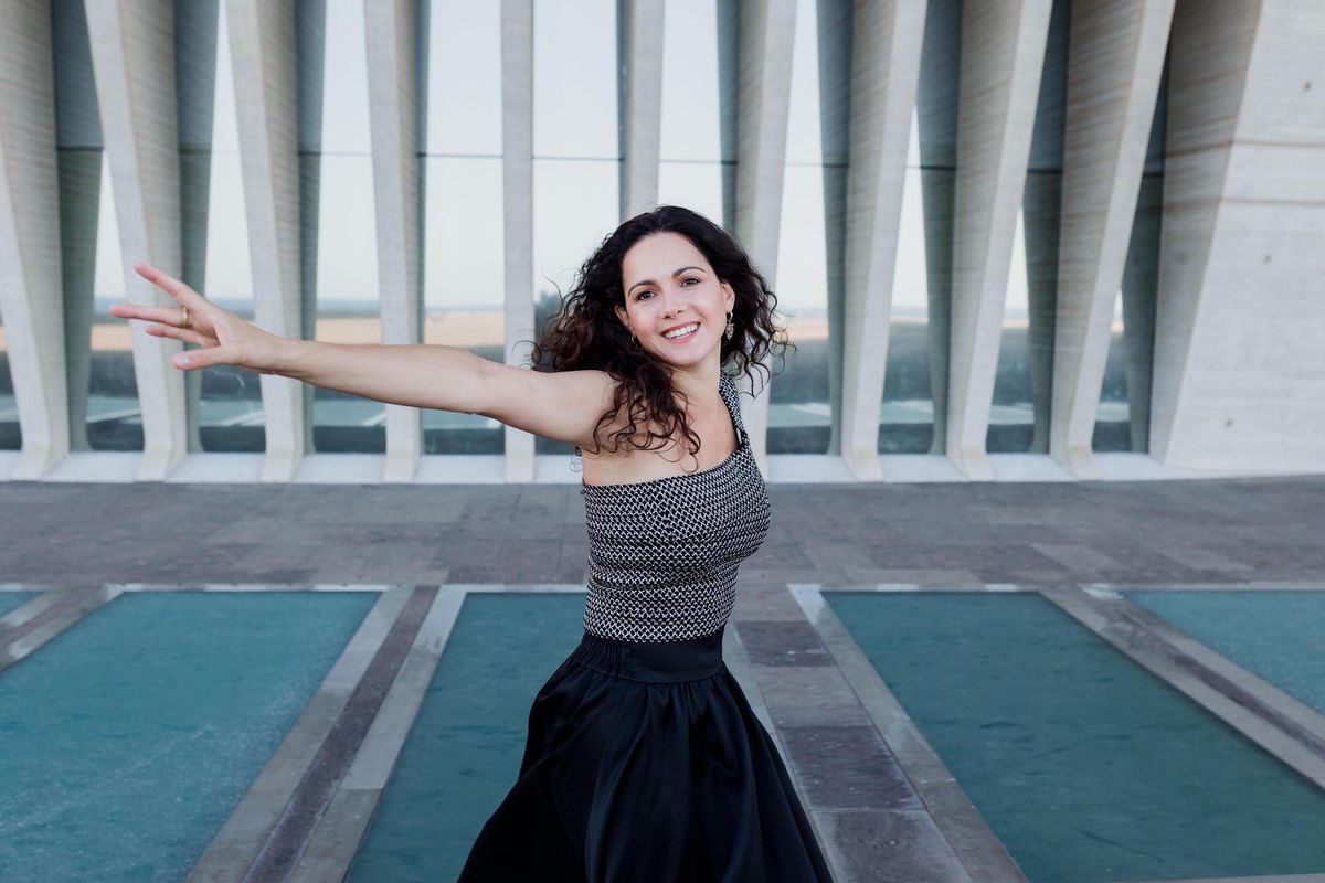 Melody Louledjian, le chant en liberté