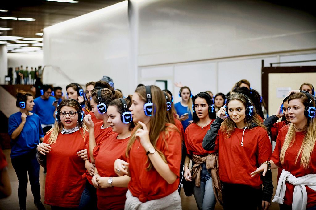 «Il faut intégrer le bénévolat à l’école!»