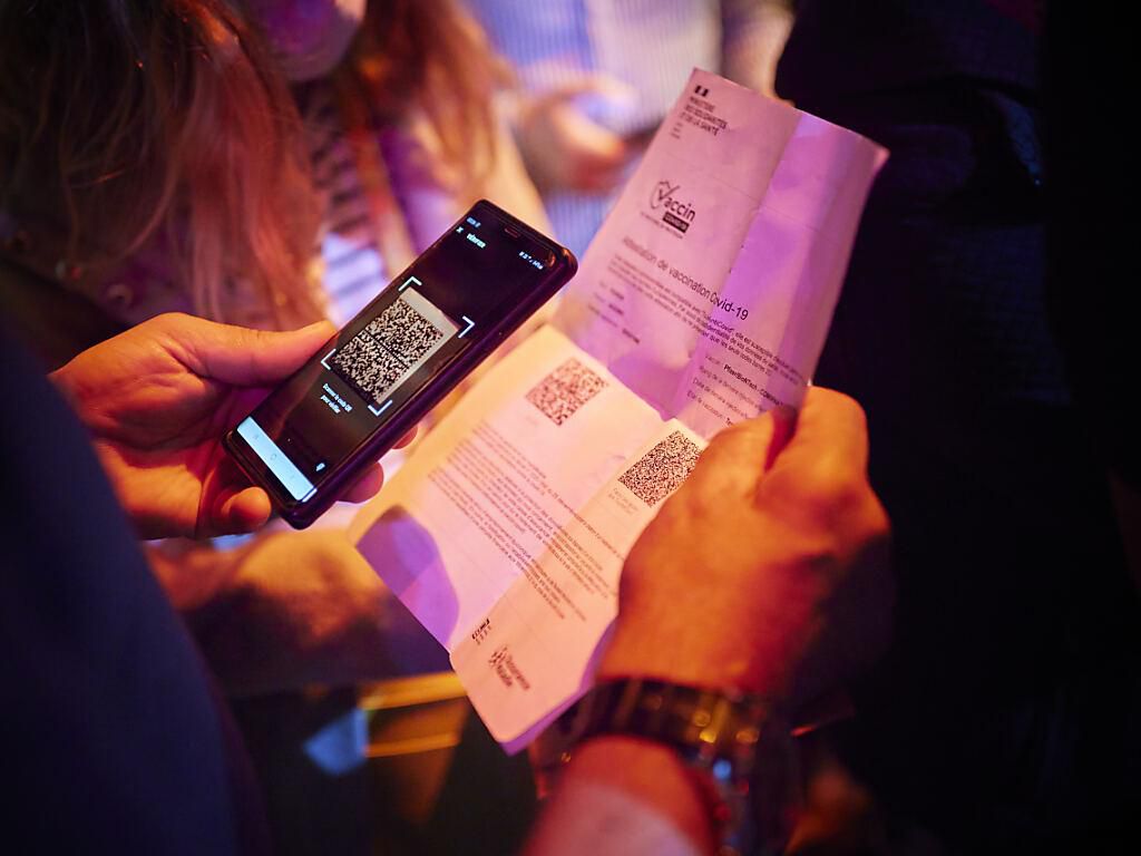 Les personnes vaccinées n’obtiennent un certificat Covid que si elles sont vaccinées avec des produits autorisés en Suisse (archives).